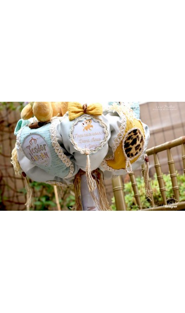 Lumanare de botez handmade cu jucarie de plus leut haios, Leul junglei 11